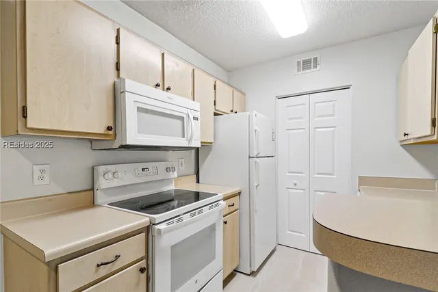 $223,000 | 897 Fording Island Road, Unit 1004, Bluffton, SC 29910