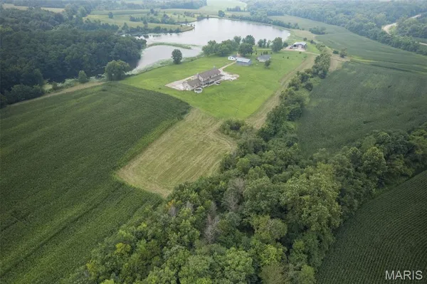 $1,474,900 | 1306 State Rte J, Fayette, MO 65248