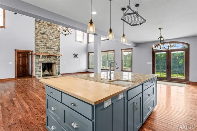 $1,474,900 | 1306 State Rte J, Fayette, MO 65248