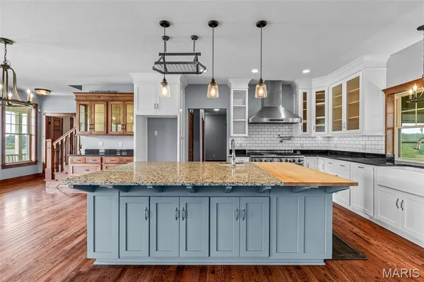 $1,474,900 | 1306 State Rte J, Fayette, MO 65248