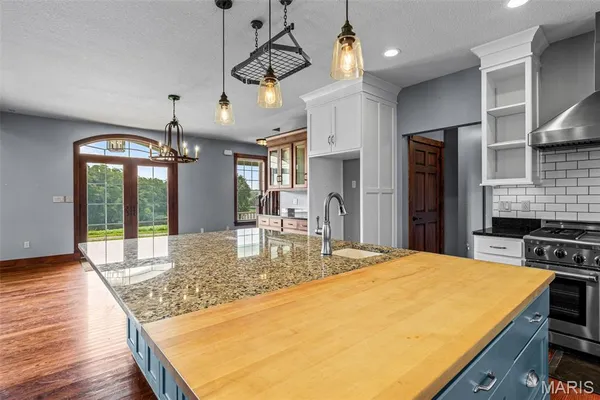 $1,474,900 | 1306 State Rte J, Fayette, MO 65248