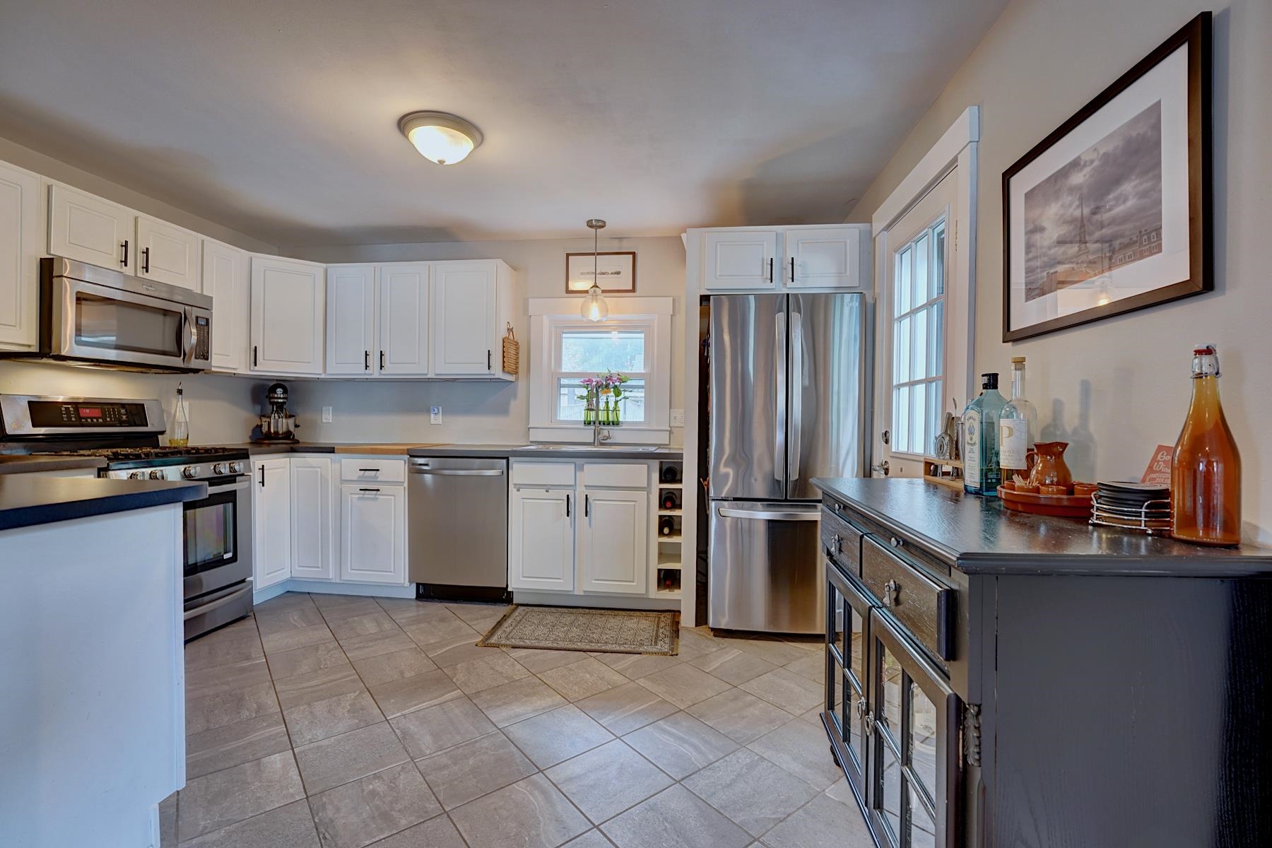 15 Arbor Street, Unit 1 Exeter, NH 03833 - Photo 11 of 24 Gallery Image 11