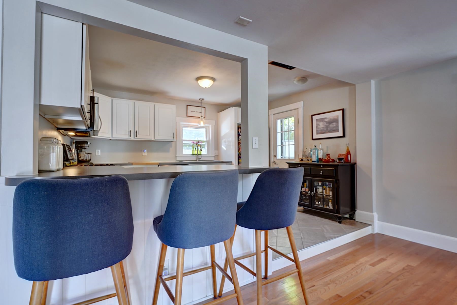 15 Arbor Street, Unit 1 Exeter, NH 03833 - Photo 12 of 24 Gallery Image 12