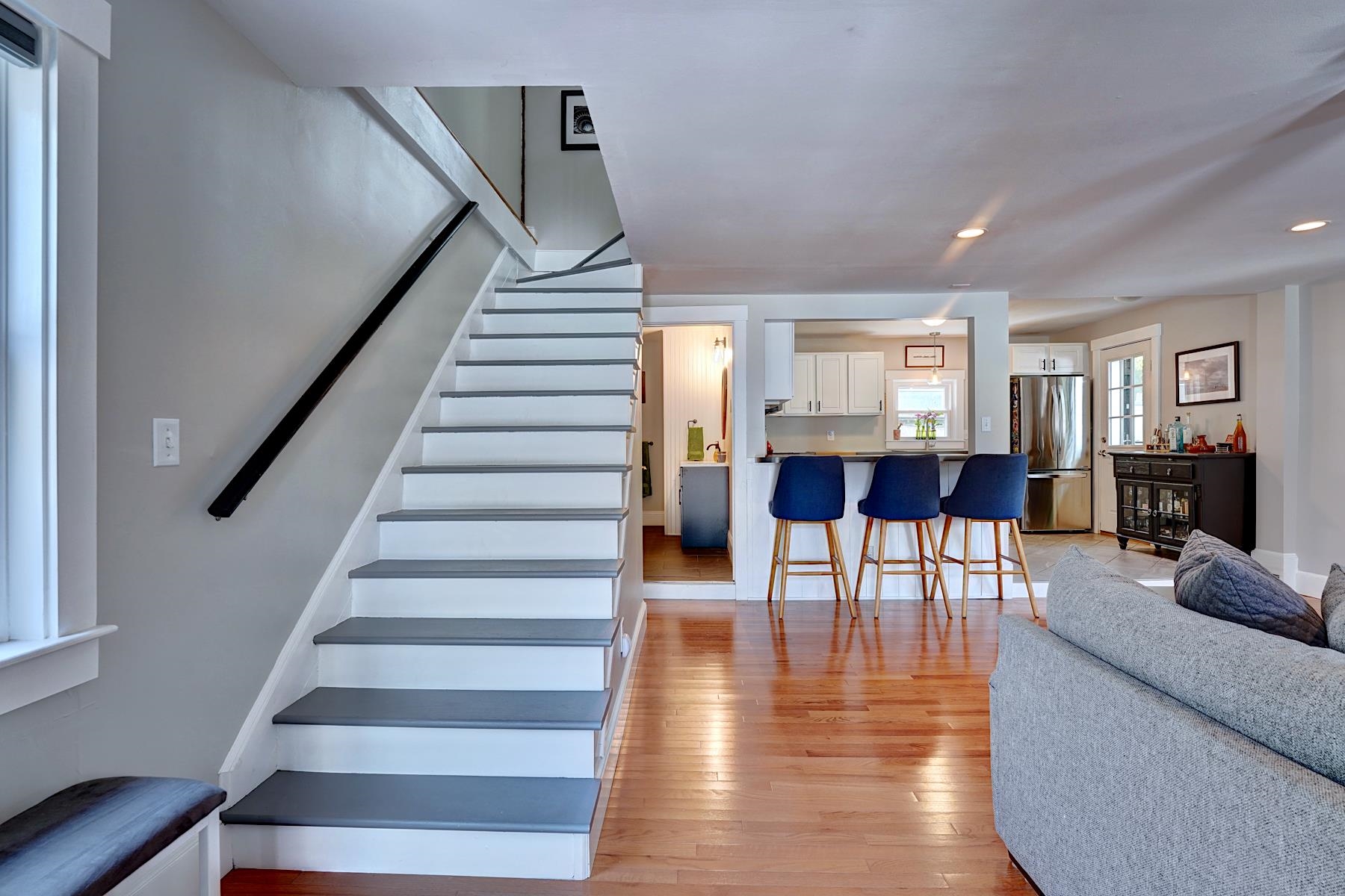 15 Arbor Street, Unit 1 Exeter, NH 03833 - Photo 7 of 24 Gallery Image 7