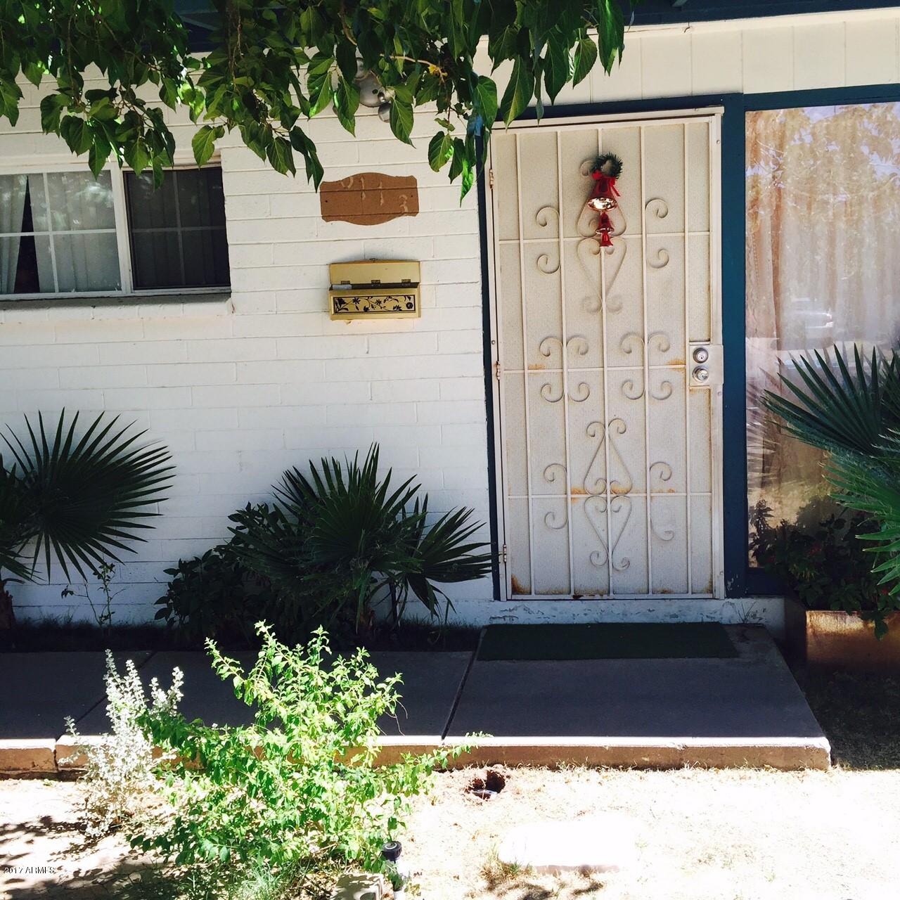 6113 West Osborn Road Phoenix, AZ 85033 - Photo 4 of 12 front of the house