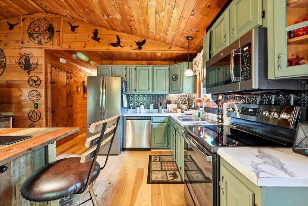 65 Old Poor Farm Road Ware, MA 01082 - Photo 7 of 40