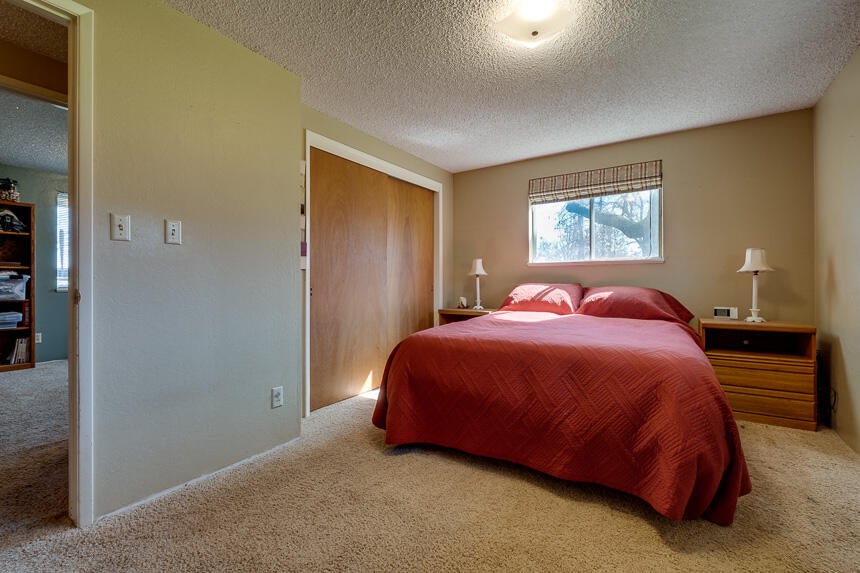 11284 Michael Road White City, OR 97503 - Photo 22 of 35 11284 Michael-26