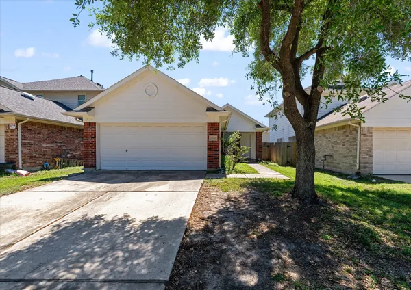 $197,500 | 1410 Hade Falls Lane, Houston, TX 77073