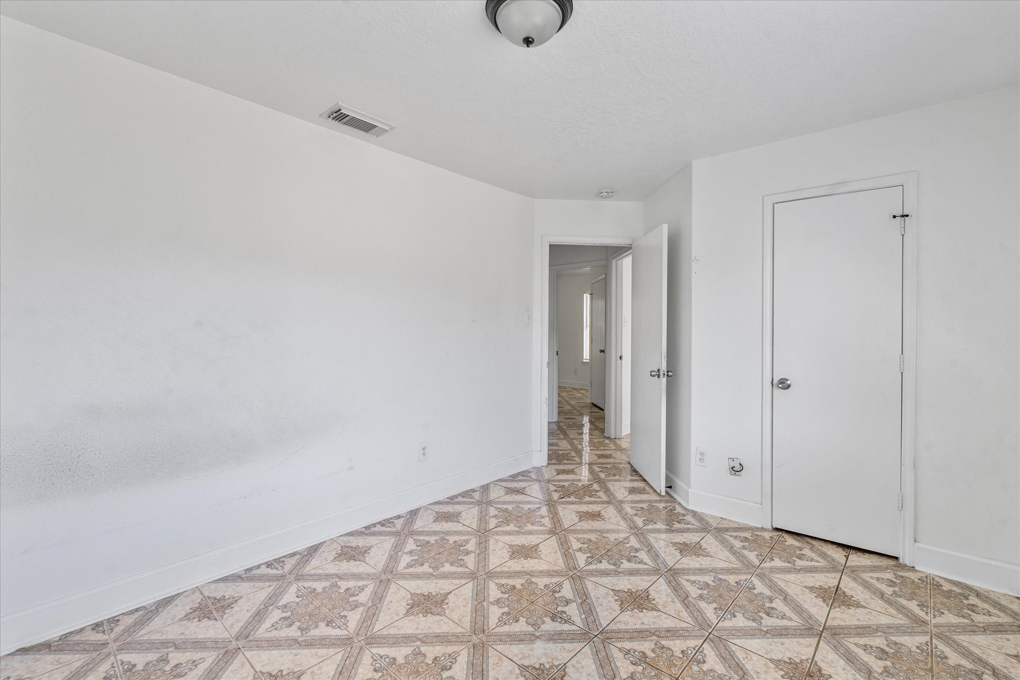 1410 Hade Falls Lane Houston, TX 77073 - Photo 16 of 25 a view of an empty room