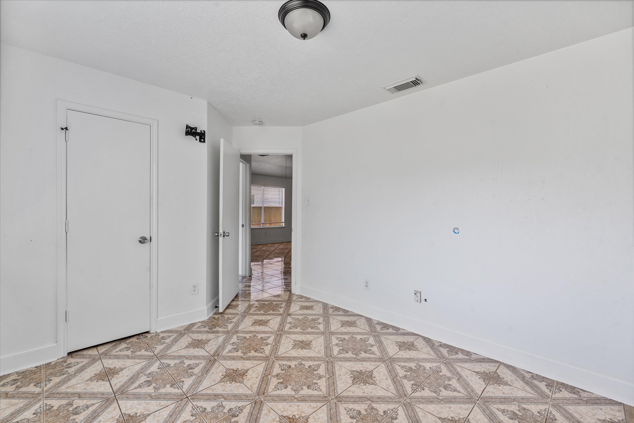 1410 Hade Falls Lane Houston, TX 77073 - Photo 18 of 25