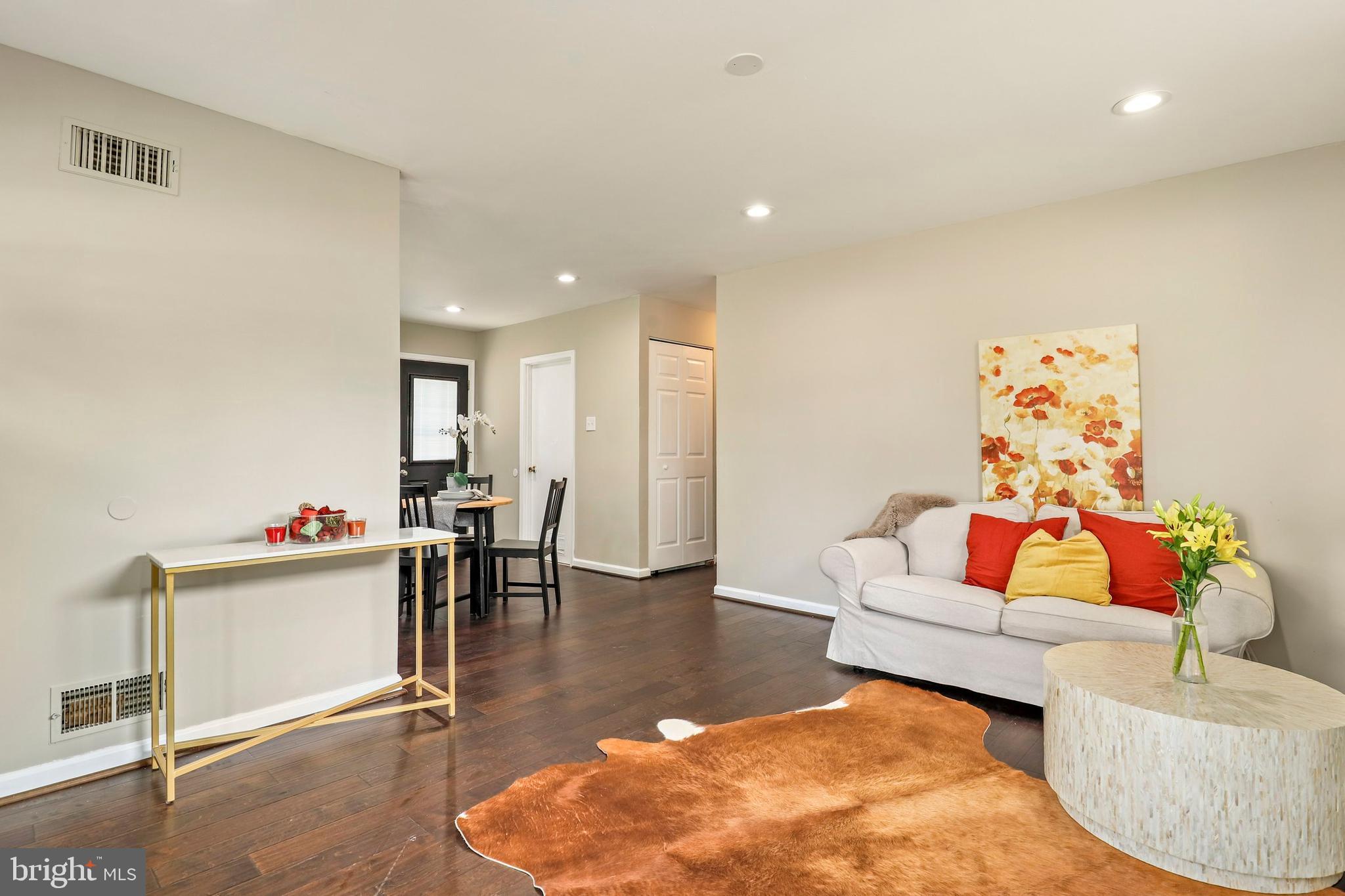 1808 Colmar Road Baltimore, MD 21207 - Photo 3 of 33