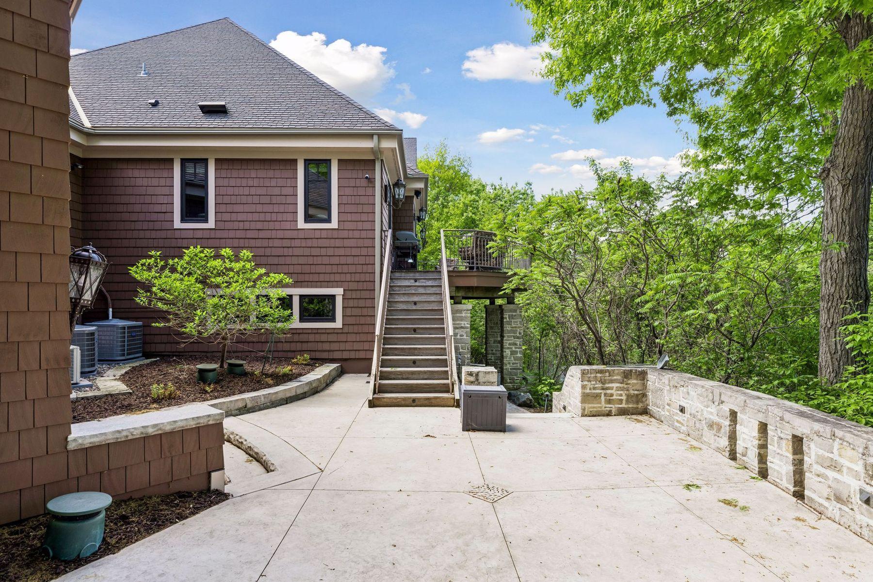 18083 Bearpath Trail Eden Prairie, MN 55347 - Photo 84 of 94