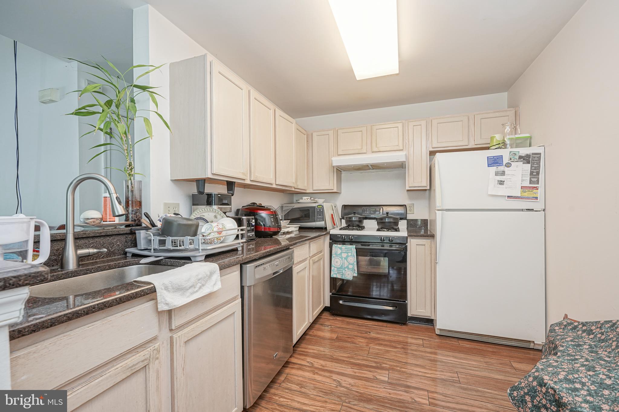 2408 Rabbit Run Road Marlton, NJ 08053 - Photo 9 of 22