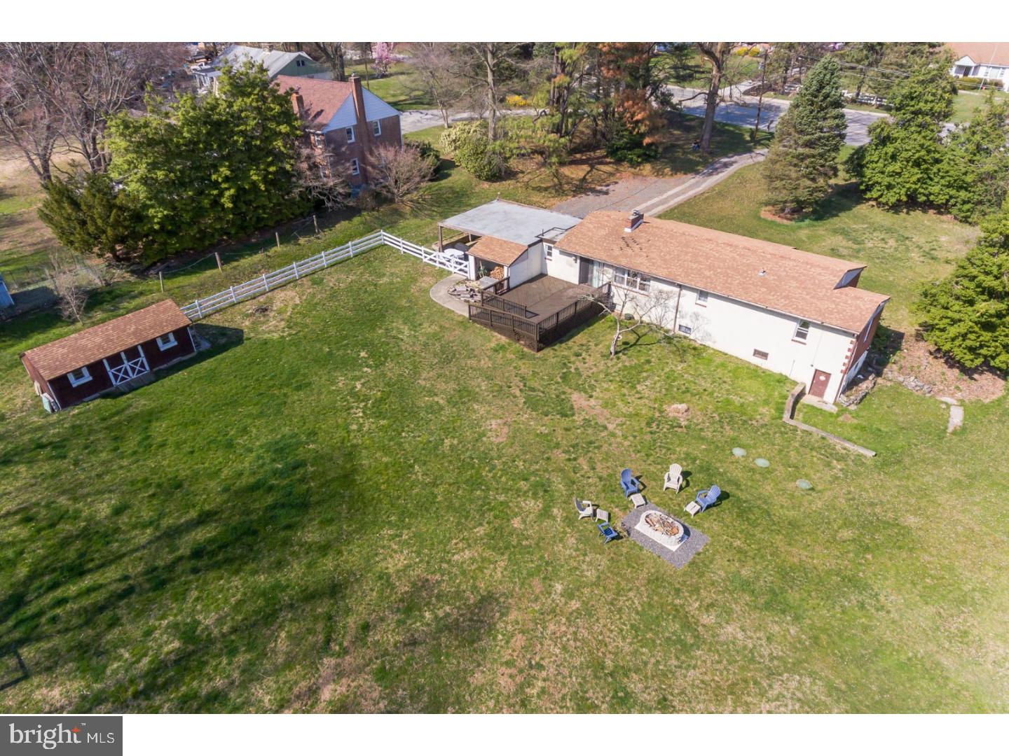 410 South New Middletown Road Media, PA 19063 - Photo 2 of 25 View in Back