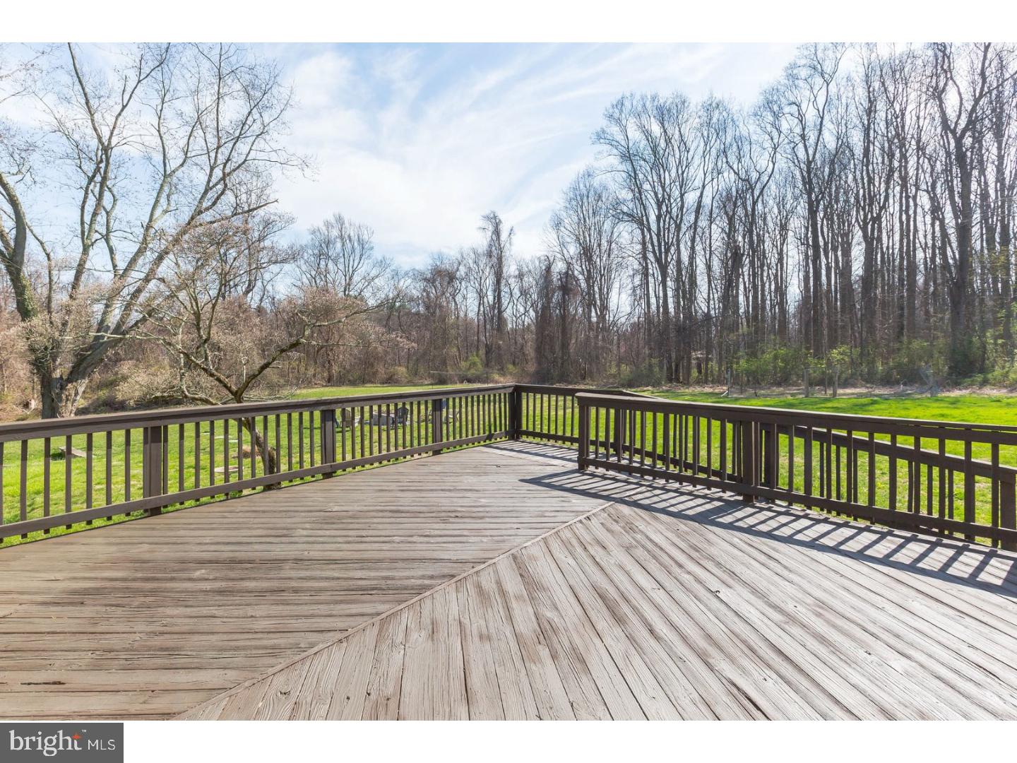 410 South New Middletown Road Media, PA 19063 - Photo 6 of 25 Deck