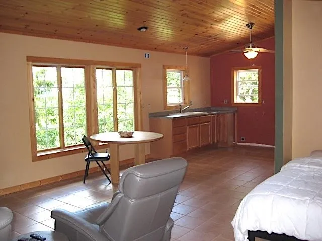 $269,000 | 104 Summit Drive, Mcgregor, IA 52157