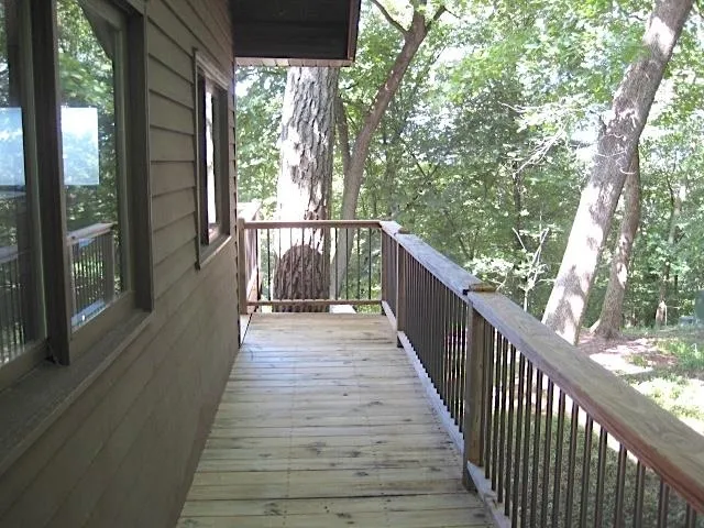 $269,000 | 104 Summit Drive, Mcgregor, IA 52157