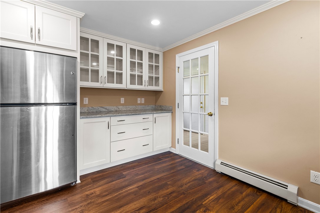 12 Beth Road Tiverton, RI 02878 - Photo 13 of 42