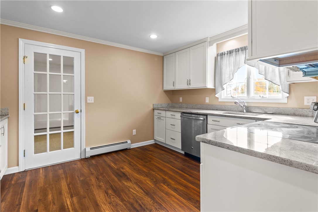 12 Beth Road Tiverton, RI 02878 - Photo 14 of 42