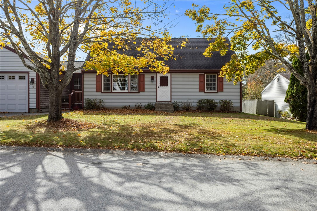 12 Beth Road Tiverton, RI 02878 - Photo 2 of 42