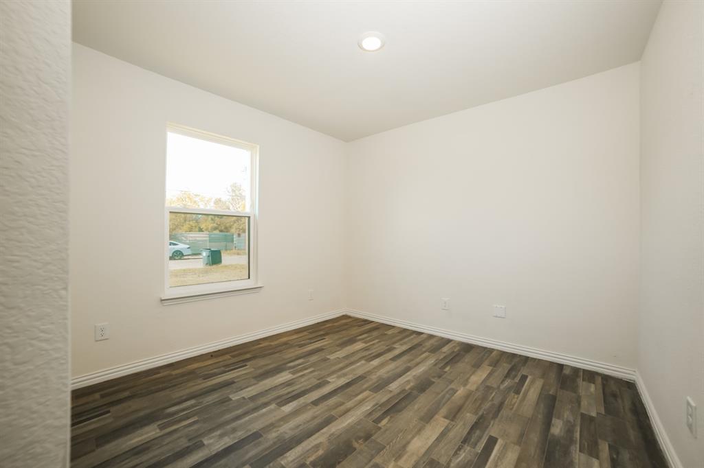 903 Olive Street Waco, TX 76704 - Photo 13 of 21 an empty room with a window