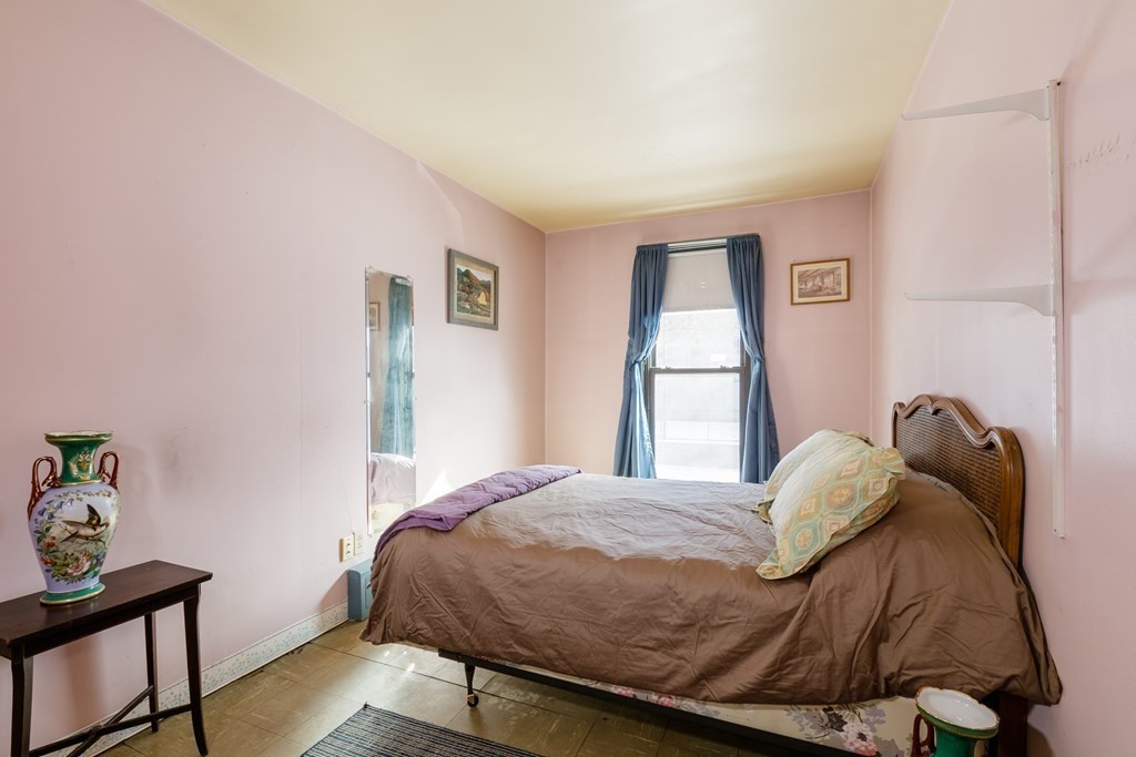 38 Juniper Street, Unit 112 Brookline, MA 02445 - Photo 8 of 13