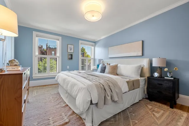 $1,395,000 | 221 West Springfield Street, Unit 3, Boston, MA 02118