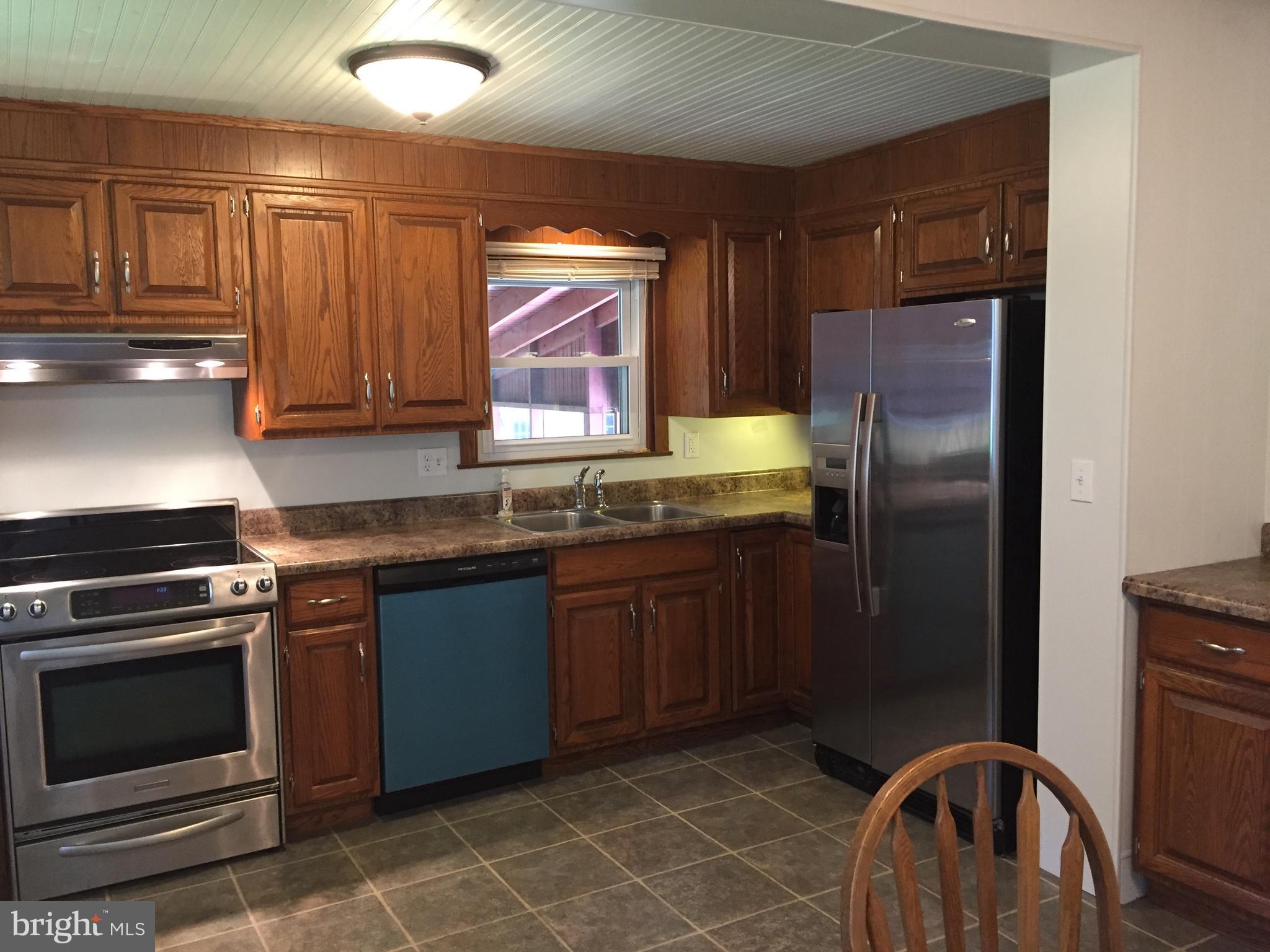 2022 Spring Street Reading, PA 19609 - Photo 13 of 27 Gallery Image 13