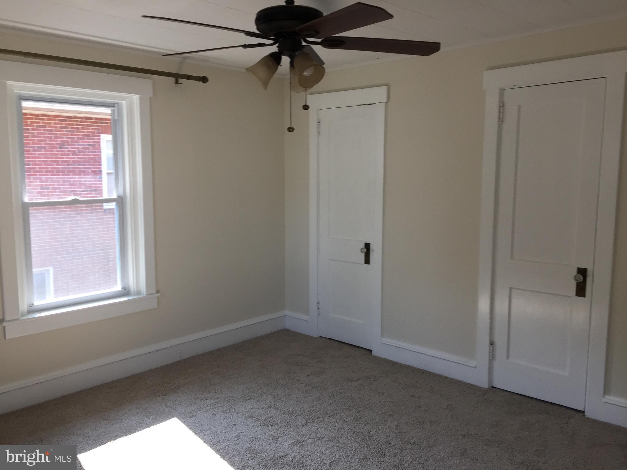 2022 Spring Street Reading, PA 19609 - Photo 15 of 27 Gallery Image 15