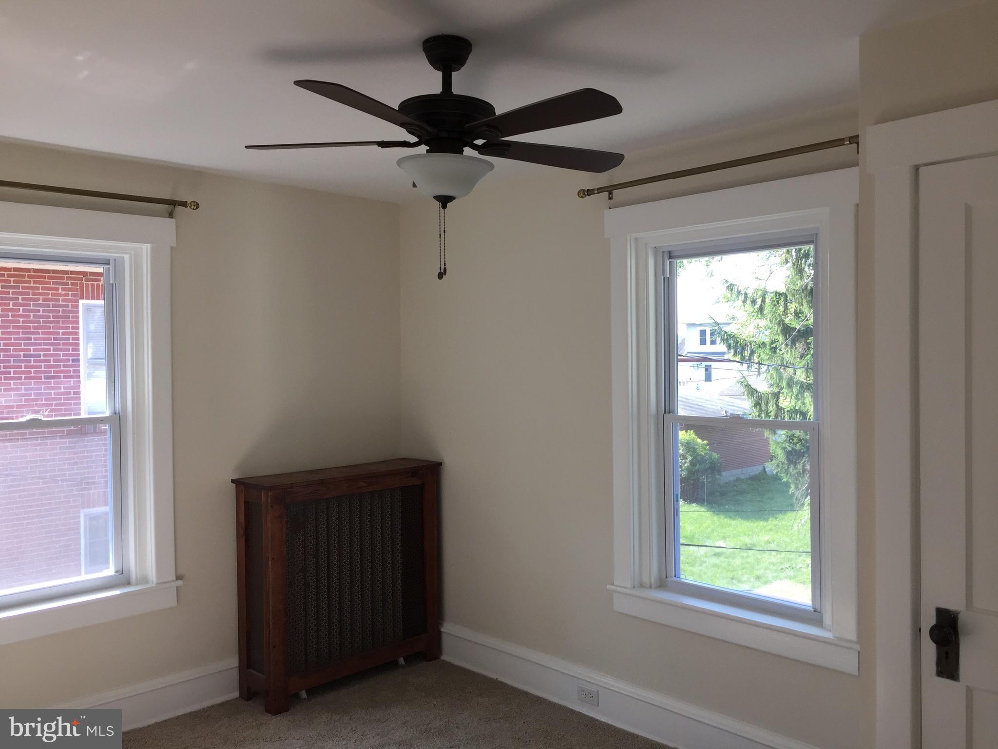 2022 Spring Street Reading, PA 19609 - Photo 16 of 27 Gallery Image 16