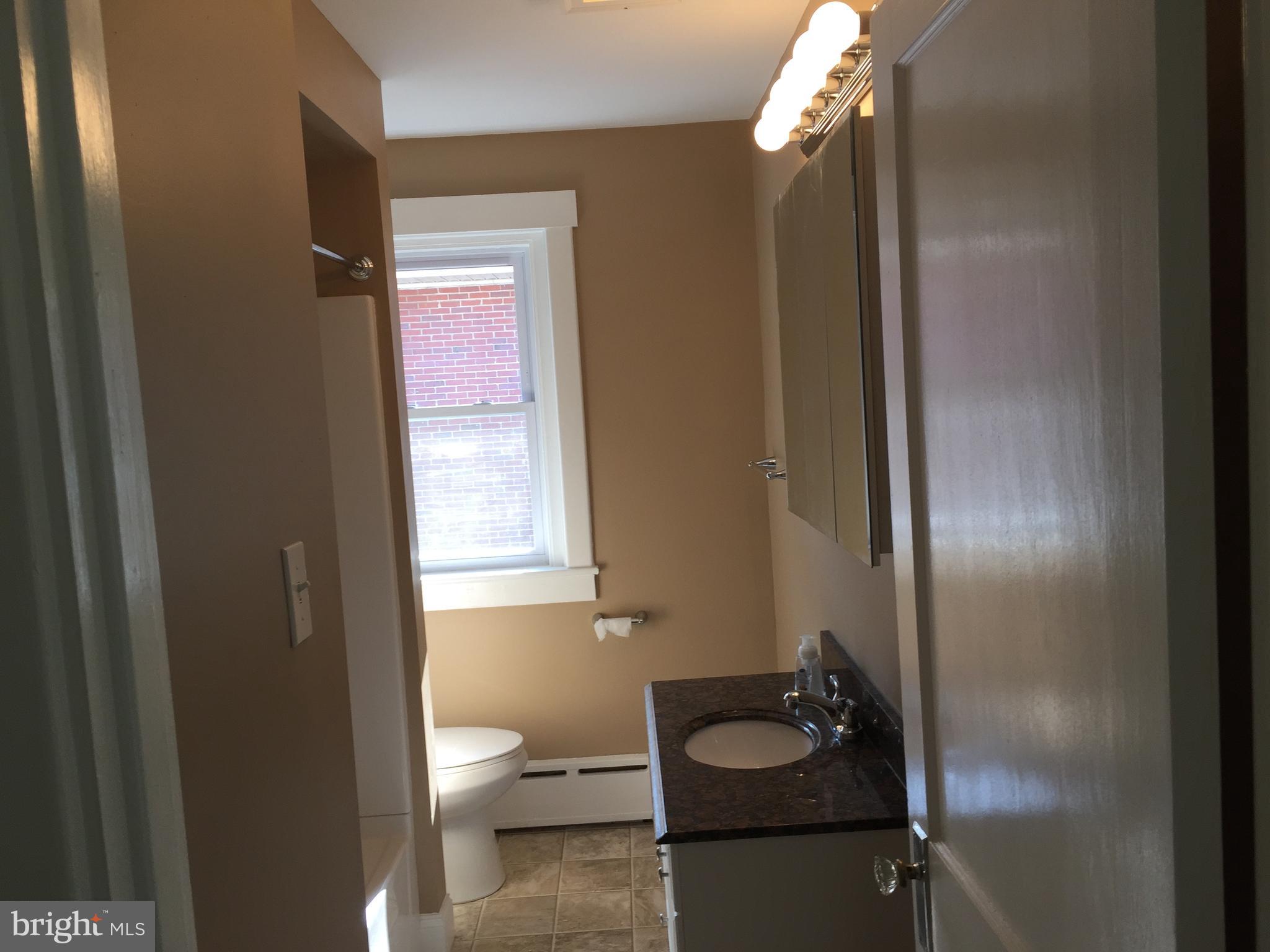 2022 Spring Street Reading, PA 19609 - Photo 17 of 27 Gallery Image 17