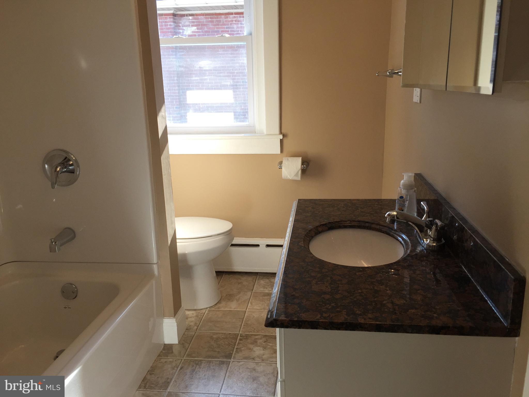 2022 Spring Street Reading, PA 19609 - Photo 18 of 27 Gallery Image 18