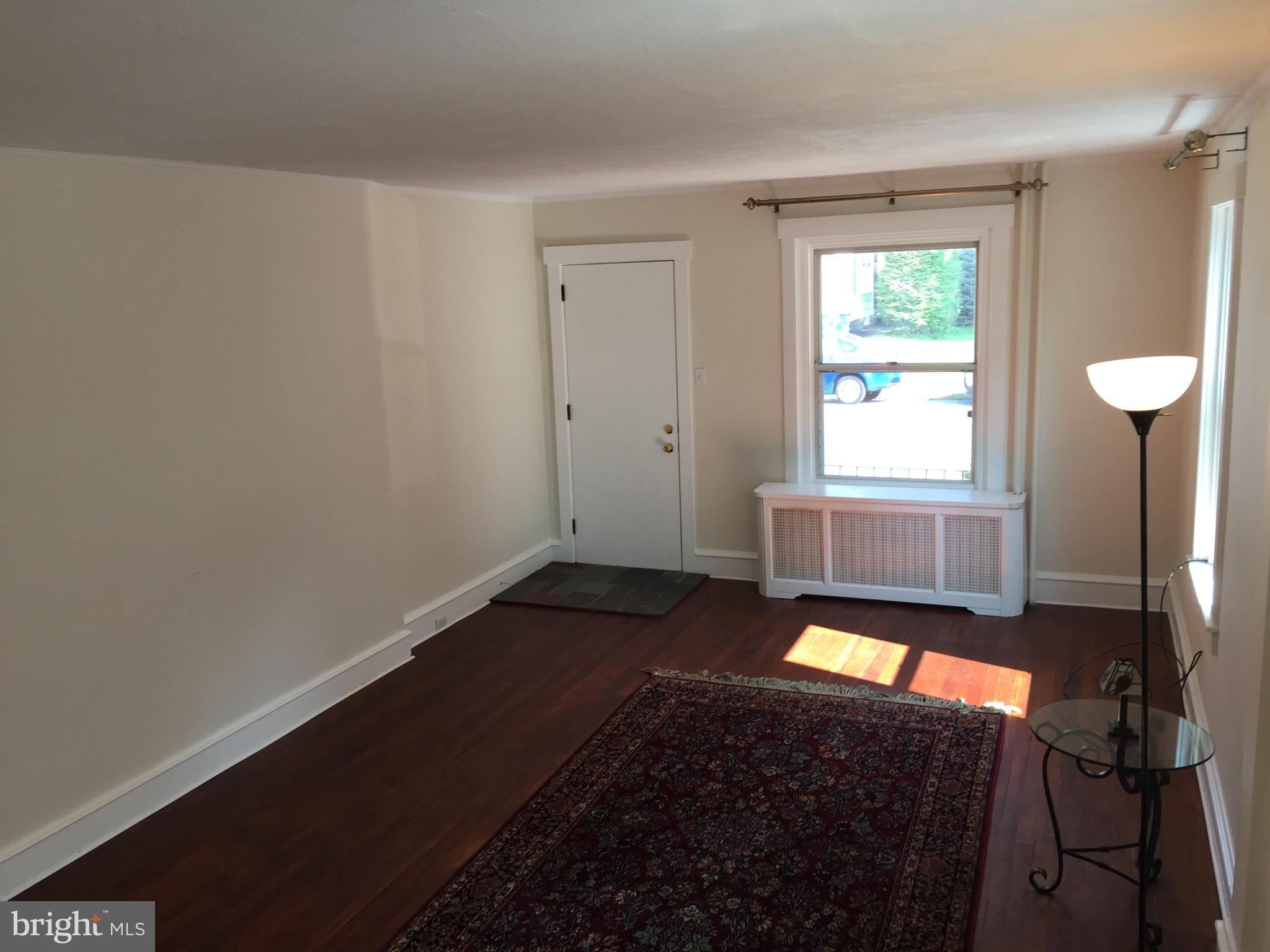 2022 Spring Street Reading, PA 19609 - Photo 10 of 27 Gallery Image 10