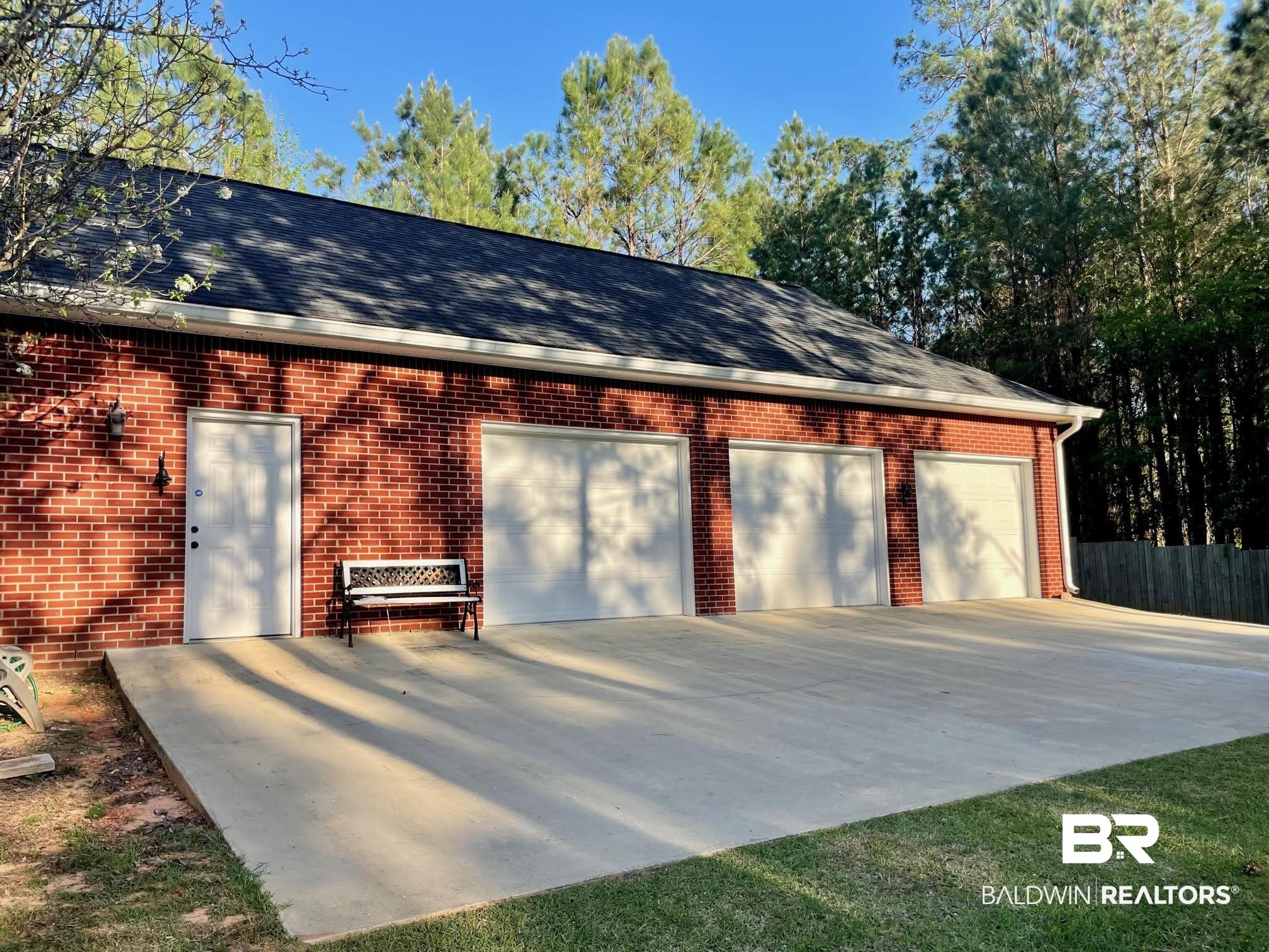 208 Oak Ridge Court Brewton, AL 36426 - Photo 43 of 48