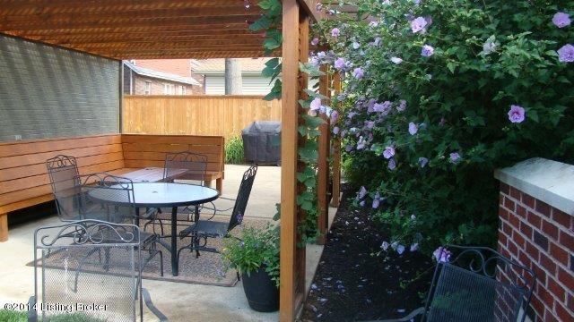 423 Fairlawn Road Louisville, KY 40207 - Photo 49 of 70 DSC02928