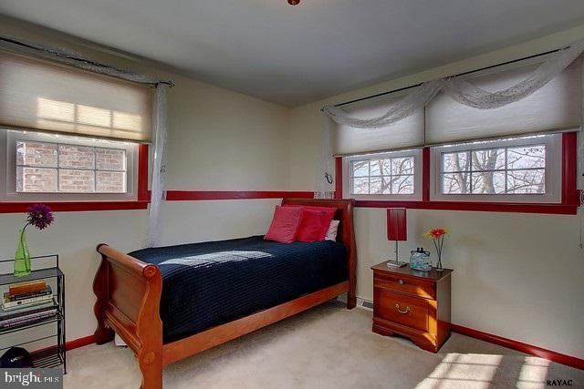 534 Maywood Road York, PA 17402 - Photo 17 of 27 Gallery Image 17