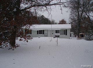 644 North Tippy Dam Road Wellston, MI 49689 - Photo 1 of 1 644 TIPPY DAM FRONT VIEW