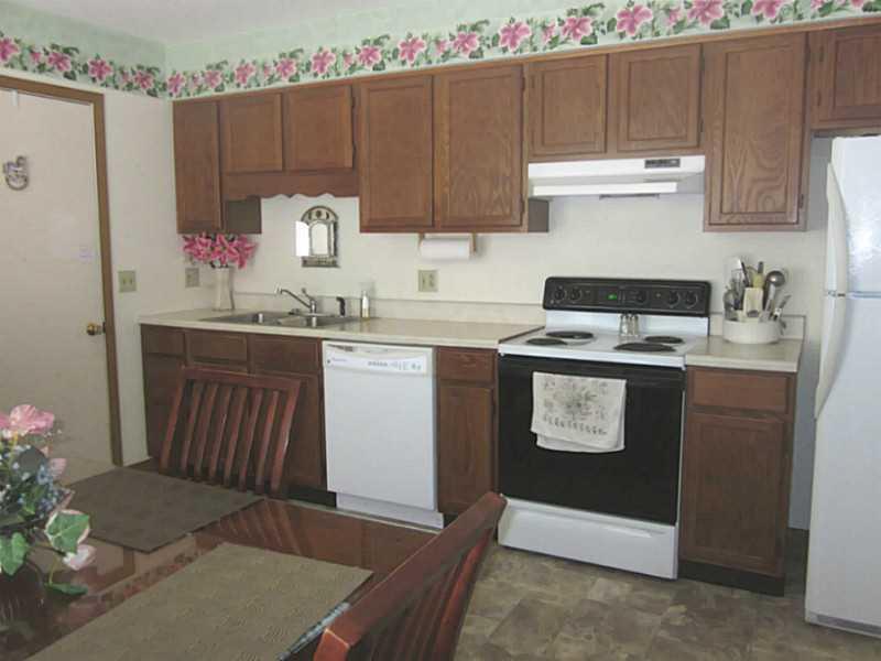1042 Armsgate Road, Unit 35 Springfield, OH 45503 - Photo 10 of 17