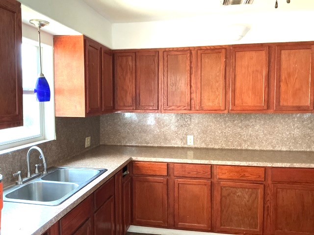 145 Churchill Road Woodsboro, TX 78393 - Photo 14 of 23 Kitchen