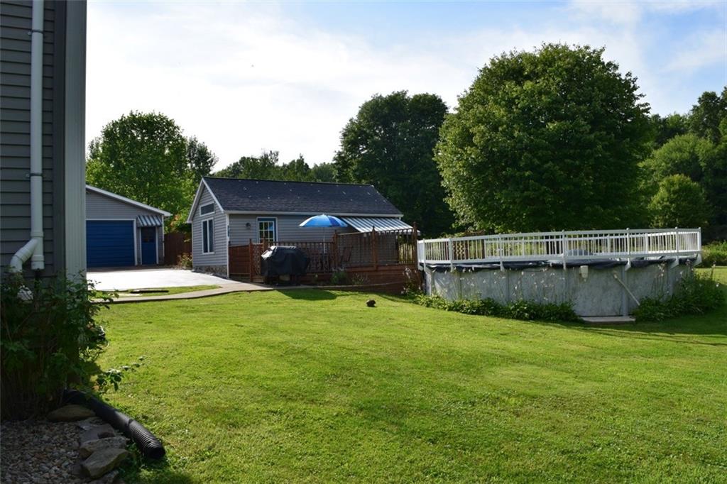 6145 Wise Road Hermitage, PA 16148 - Photo 3 of 25