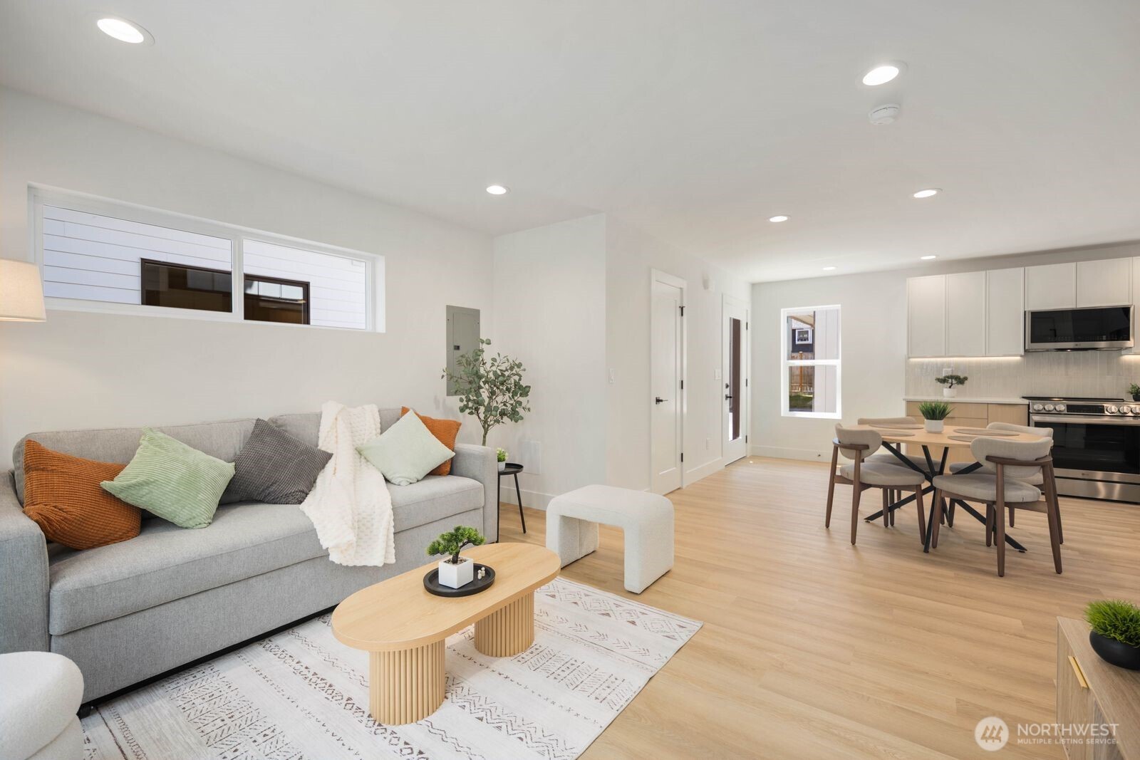 724 North 89th Street Seattle, WA 98103 - Photo 8 of 26 Gallery Image 8