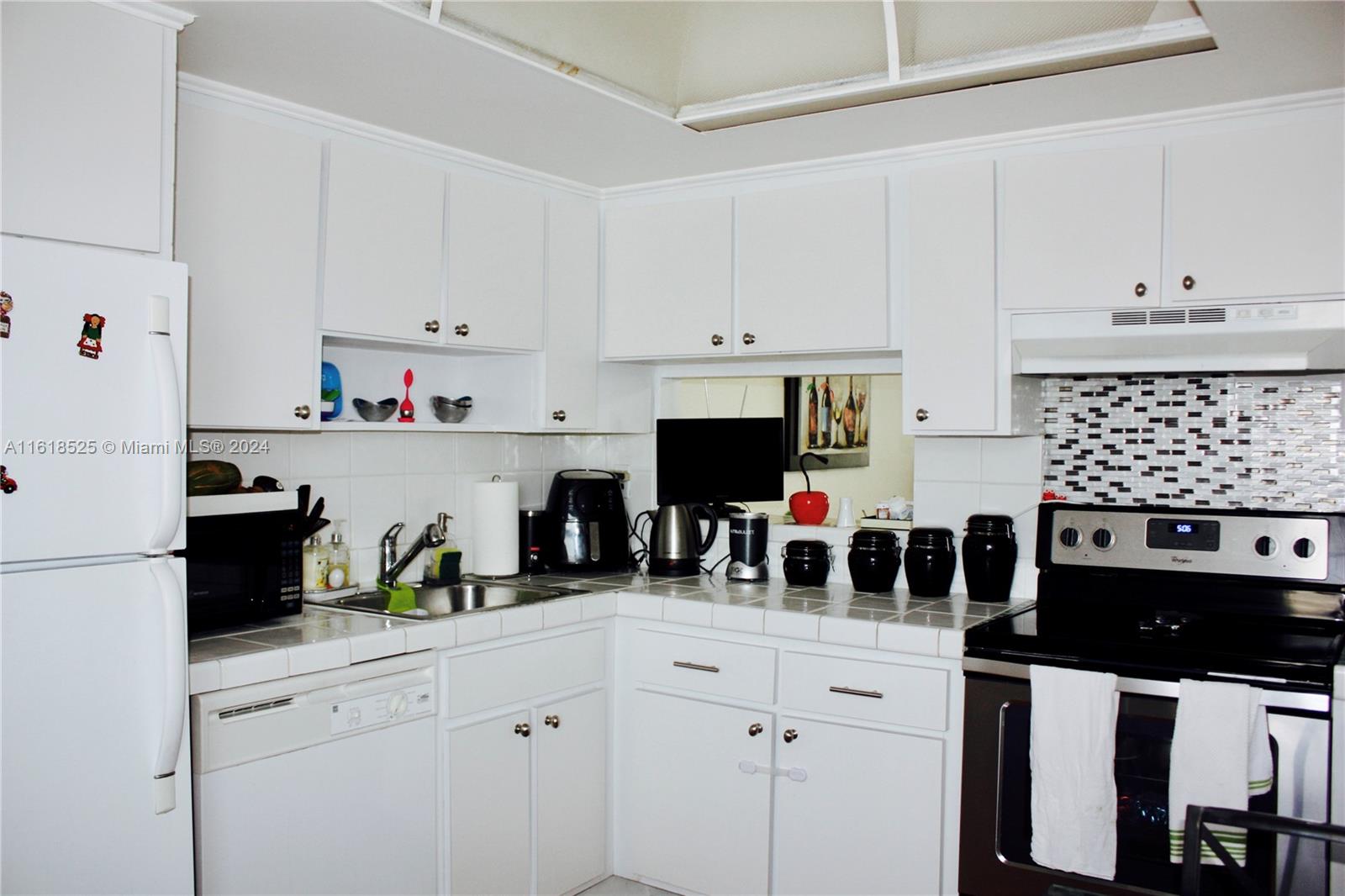 18555 Northeast 14th Ave Unit 702A  