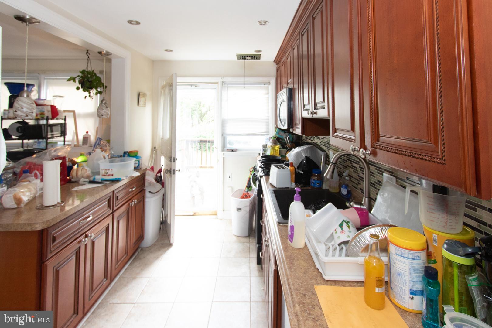 1549 Clairidge Road Baltimore, MD 21207 - Photo 5 of 22