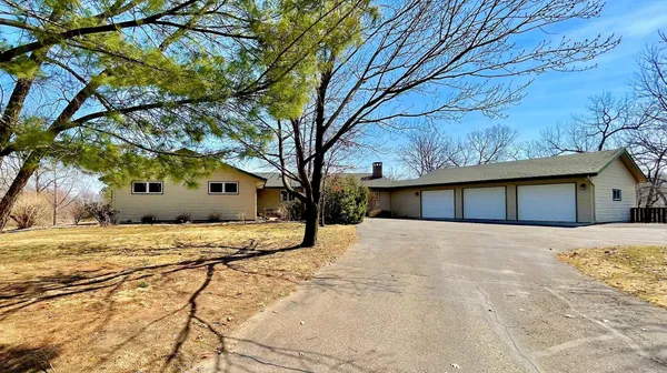 $459,900 | 237 Butternut Avenue, Red Wing, MN 55066