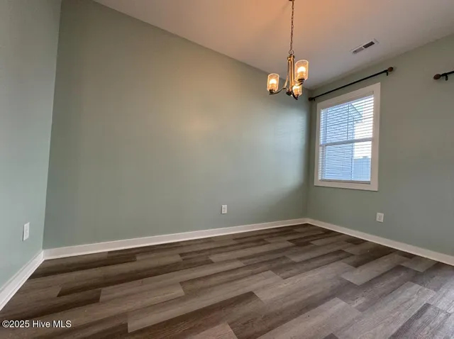 $1,795 | 421 Sunfish Lane, Sneads Ferry, NC 28460