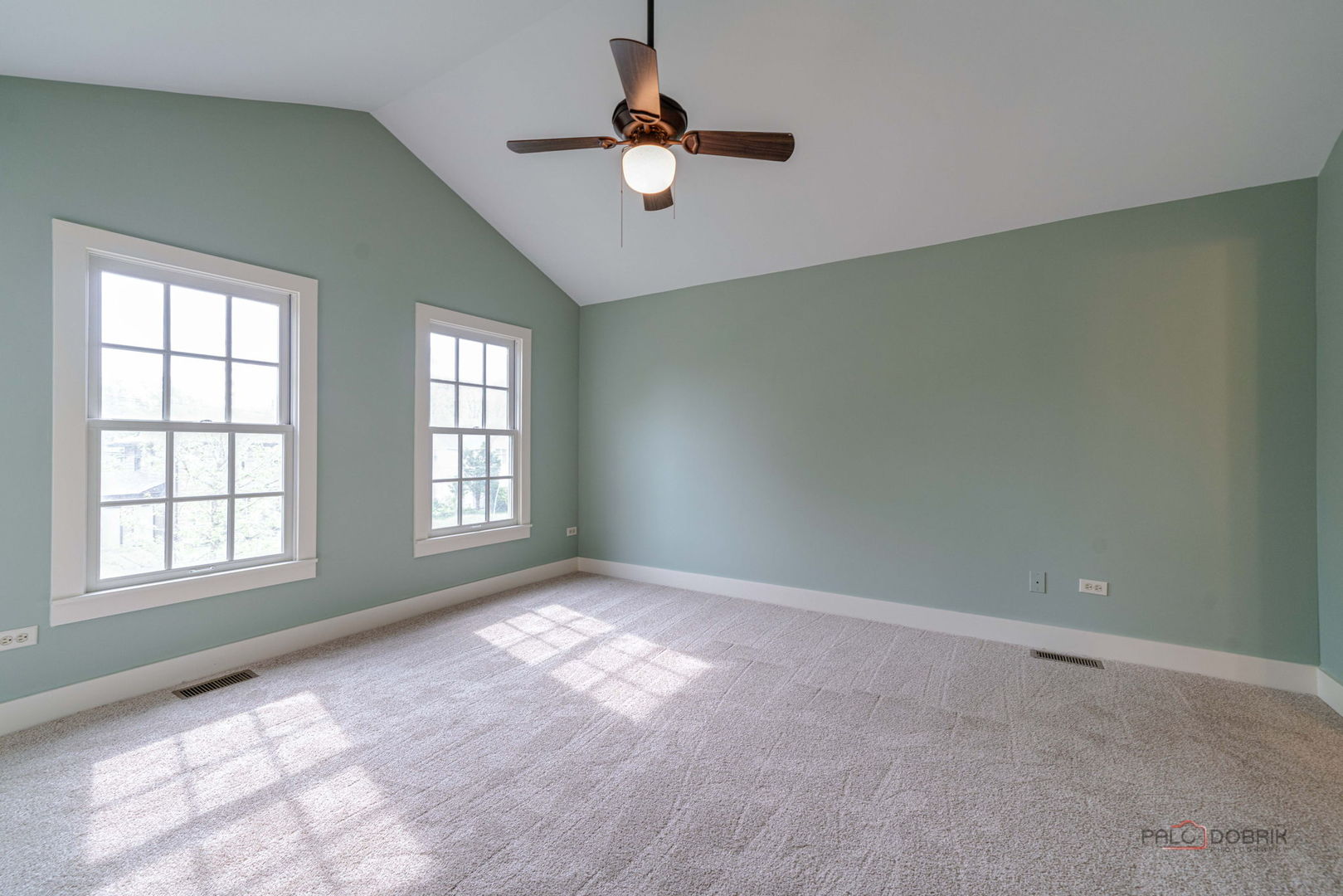 430 North Sheridan Road Waukegan, IL 60085 - Photo 32 of 44