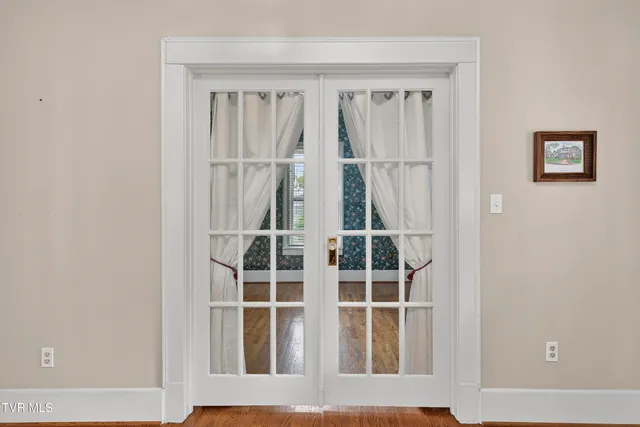 $364,900 | 620 Arlington Avenue, Bristol, VA 24201