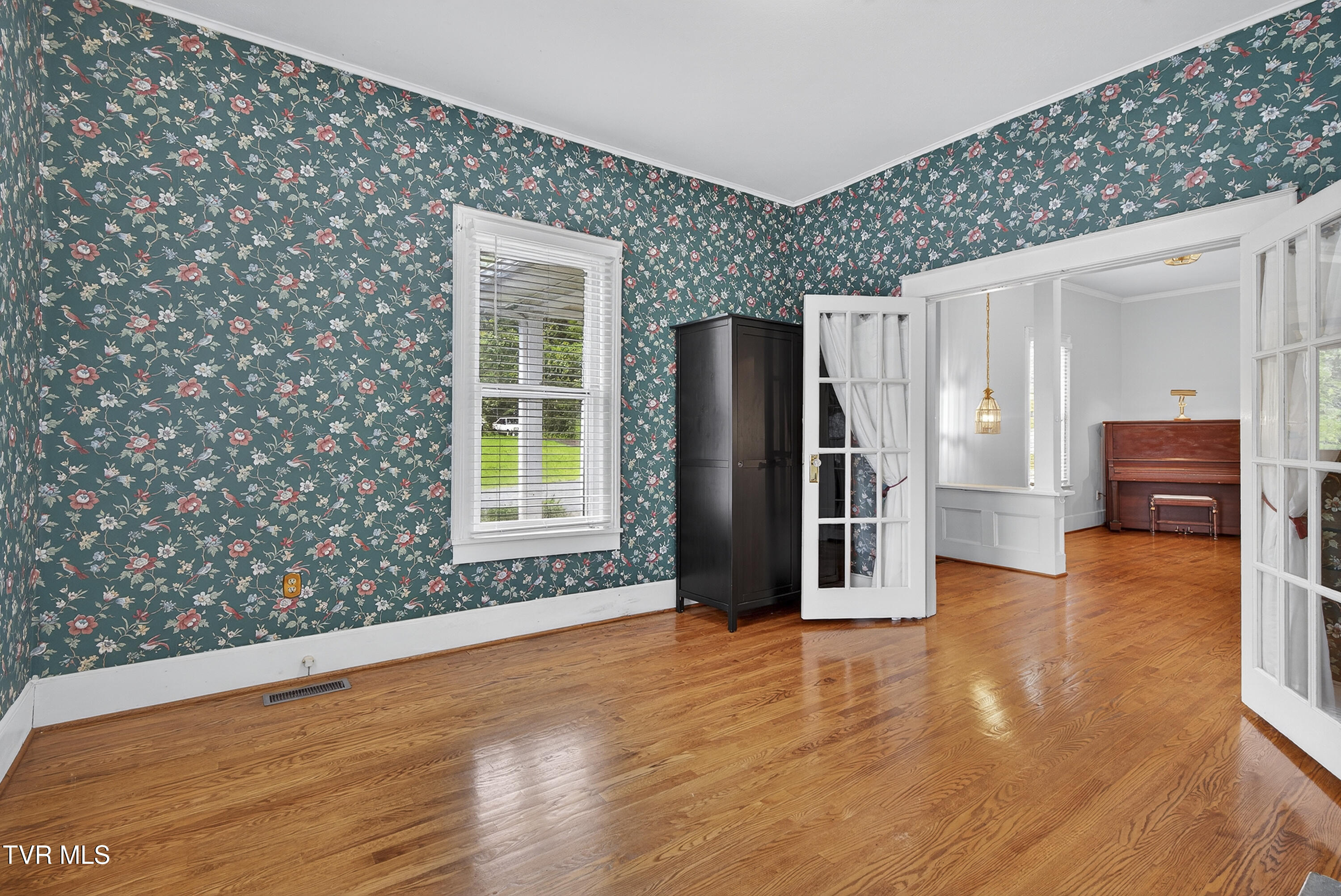 620 Arlington Avenue Bristol, VA 24201 - Photo 22 of 56 620-Arlington-AVe-Bristol-VA-21