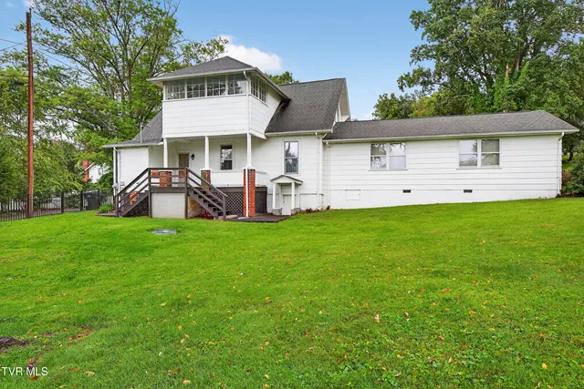 $364,900 | 620 Arlington Avenue, Bristol, VA 24201