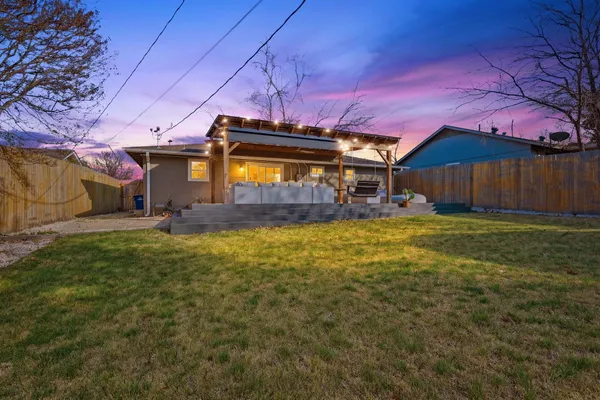 $1,050,000 | 2612 Little John Lane, Austin, TX 78704